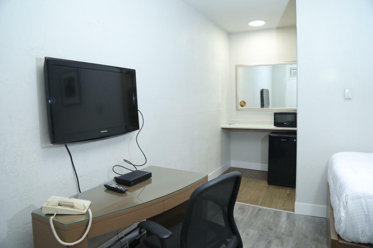 Fraser Inn Prince George Ngoại thất bức ảnh
